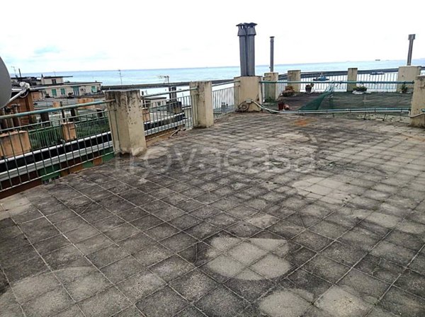 appartamento in vendita a Genova in zona Pegli