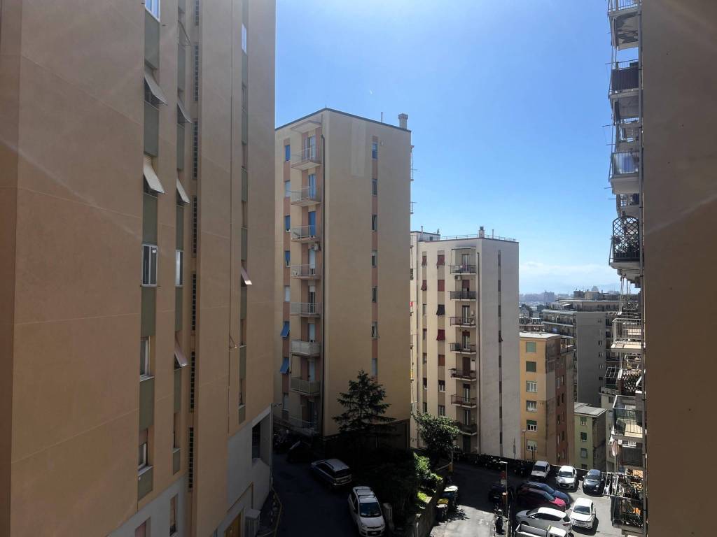appartamento in vendita a Genova in zona San Martino
