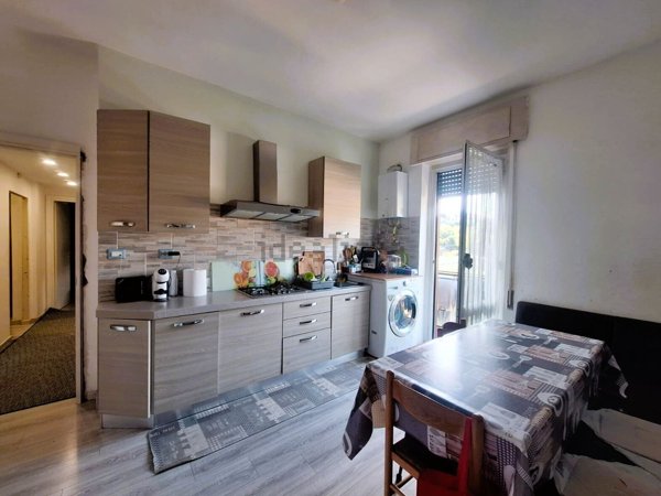 appartamento in vendita a Genova in zona Bolzaneto