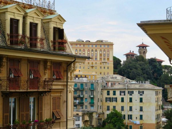 appartamento in vendita a Genova in zona Castelletto