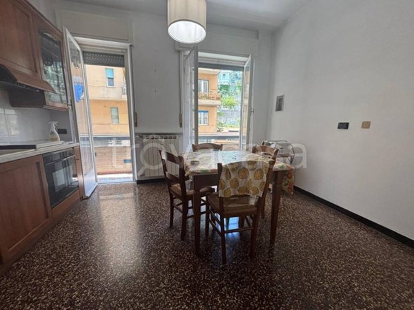 appartamento in vendita a Genova in zona Rivarolo