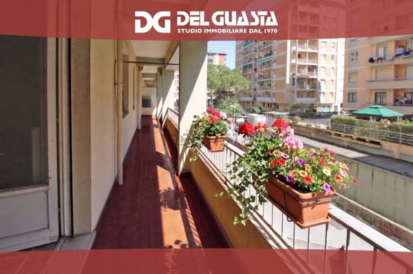 appartamento in vendita a Genova in zona Molassana