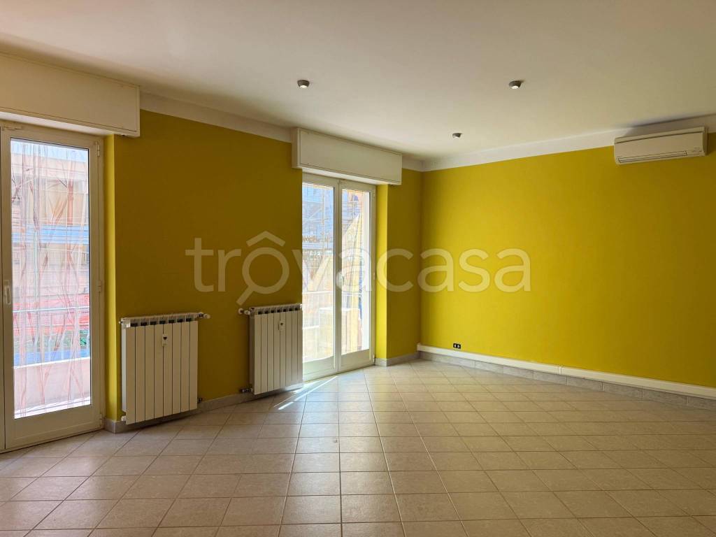 appartamento in vendita a Genova in zona Sestri Ponente