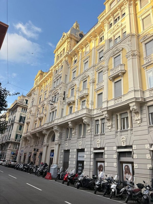 appartamento in vendita a Genova in zona Centro Storico