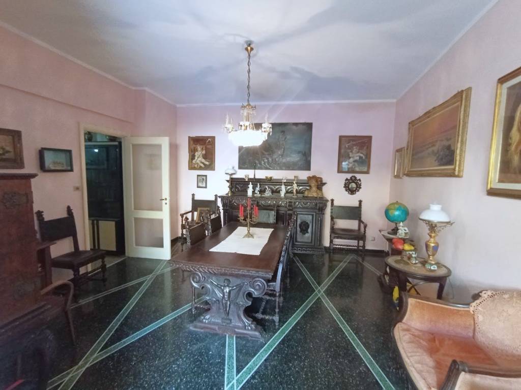 appartamento in vendita a Genova