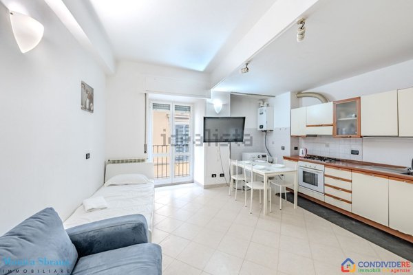 appartamento in vendita a Genova in zona Lagaccio / Granarolo