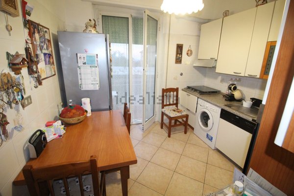 appartamento in vendita a Genova in zona Palmaro / Pra'