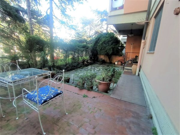 appartamento in vendita a Genova in zona Pegli