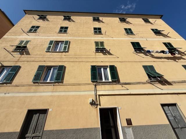 appartamento in vendita a Genova in zona Palmaro / Pra'
