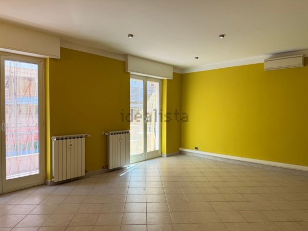 appartamento in vendita a Genova in zona Sestri Ponente