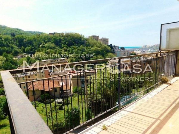 appartamento in vendita a Genova in zona Certosa