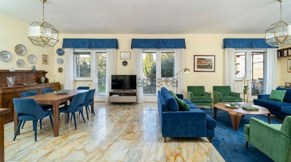 appartamento in vendita a Genova in zona Albaro