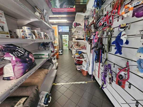 negozio in vendita a Genova in zona Nervi