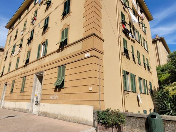 appartamento in vendita a Genova in zona Quezzi