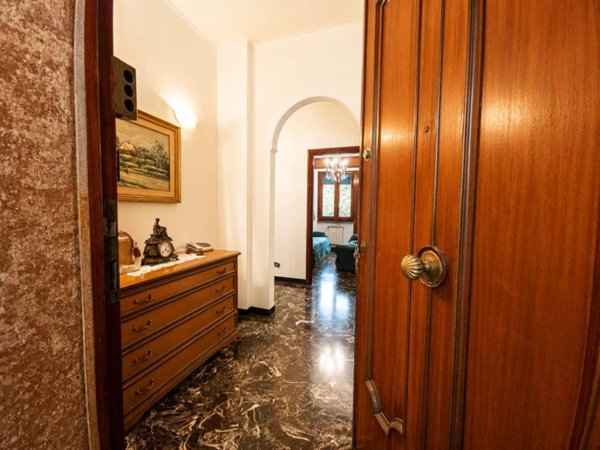appartamento in vendita a Genova in zona Quezzi