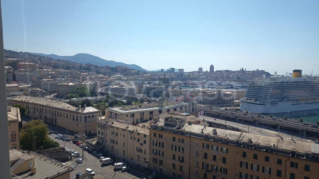 appartamento in vendita a Genova in zona DiNegro