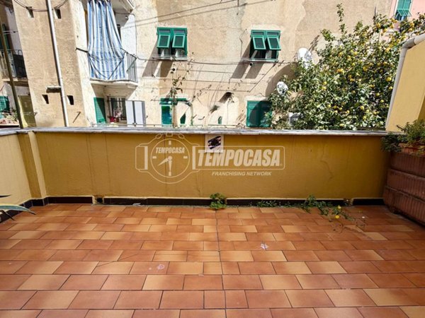 appartamento in vendita a Genova in zona Sestri Ponente