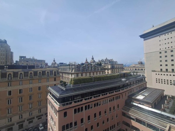 appartamento in vendita a Genova in zona Portoria / Piccapietra