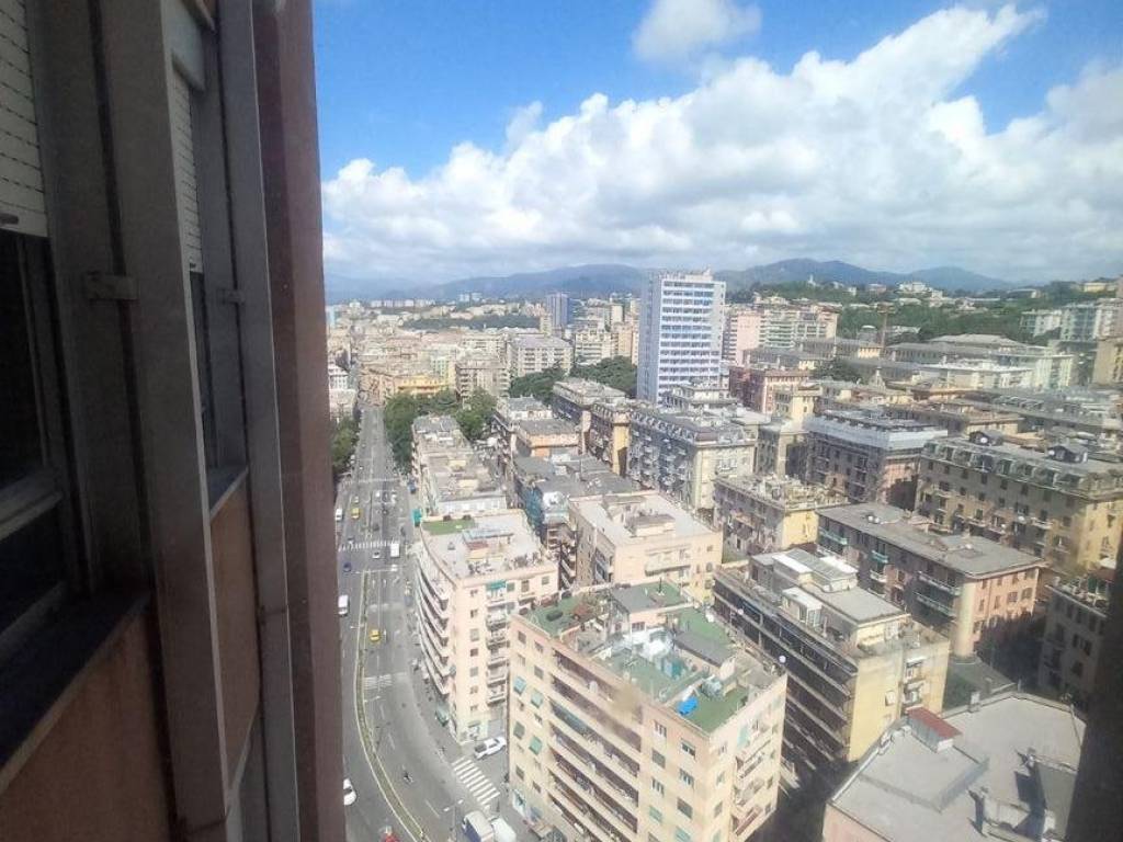 appartamento in vendita a Genova in zona Sampierdarena