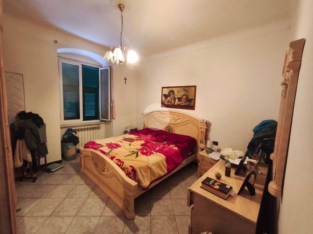 appartamento in vendita a Genova in zona Certosa