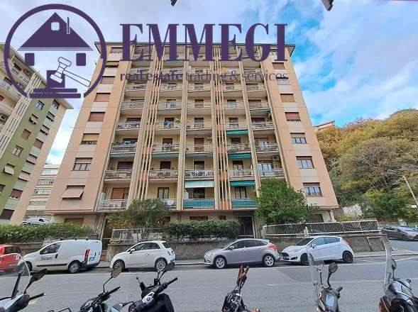 appartamento in vendita a Genova in zona Marassi
