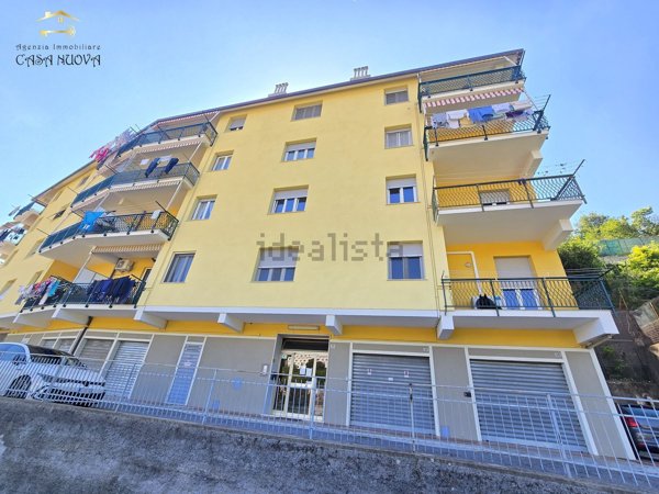 appartamento in vendita a Genova in zona Palmaro / Pra'