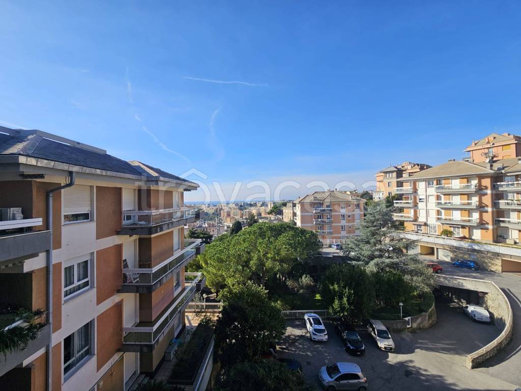 appartamento in vendita a Genova in zona Albaro