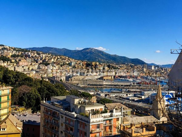 appartamento in vendita a Genova in zona DiNegro