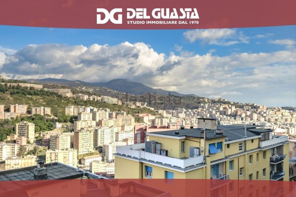 appartamento in vendita a Genova in zona Staglieno