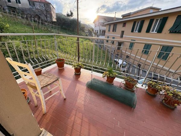 appartamento in vendita a Genova in zona Certosa