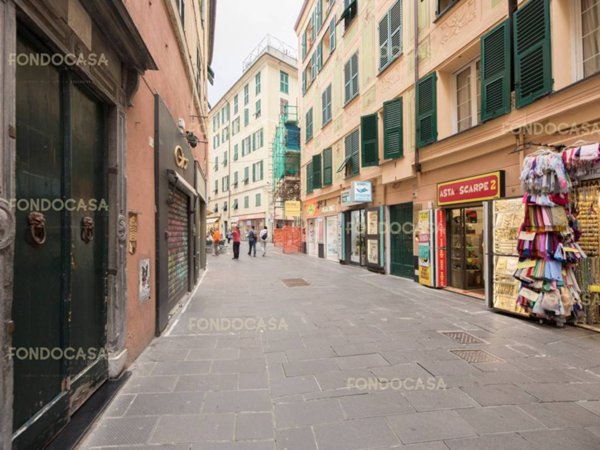 appartamento in vendita a Genova in zona San Vincenzo