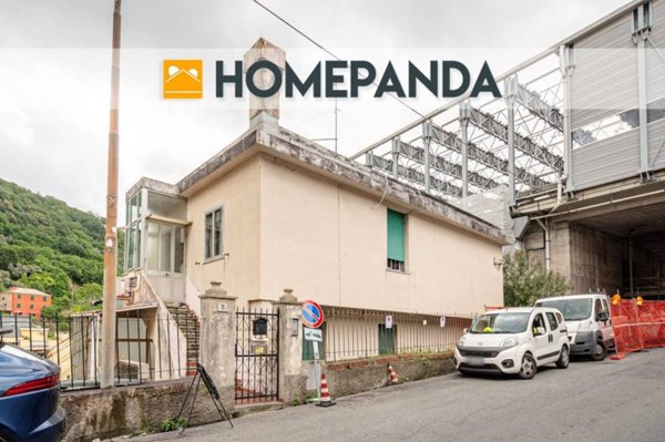 appartamento in vendita a Genova in zona Quezzi