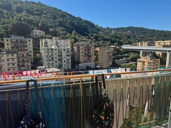 appartamento in vendita a Genova in zona Quezzi