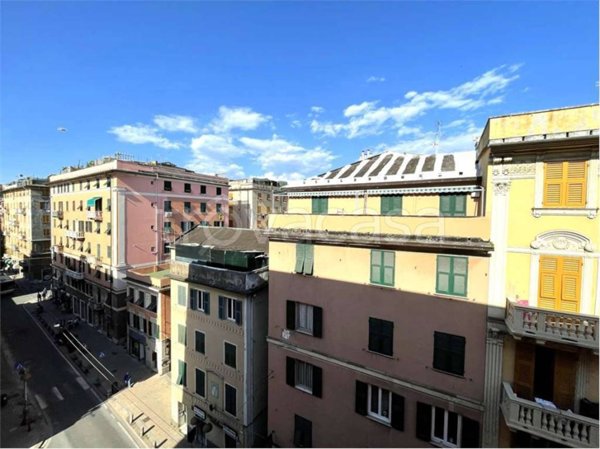 appartamento in vendita a Genova in zona Rivarolo