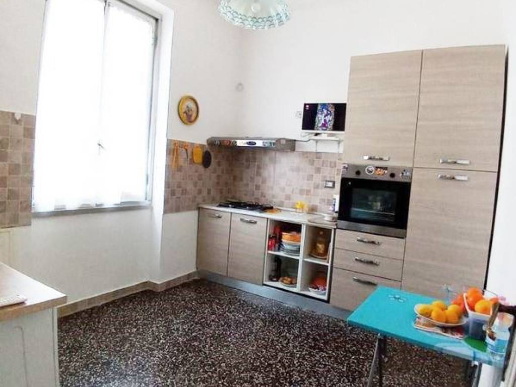 appartamento in vendita a Genova in zona Sampierdarena