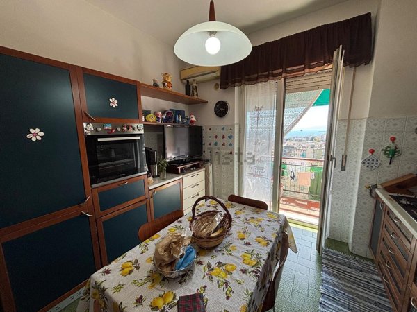 appartamento in vendita a Genova in zona Sestri Ponente