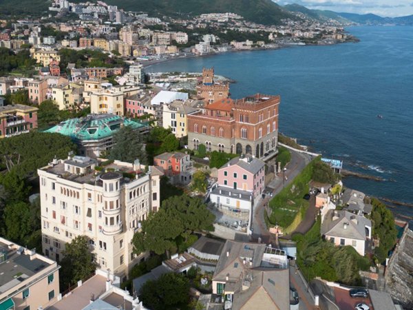 appartamento in vendita a Genova in zona Albaro