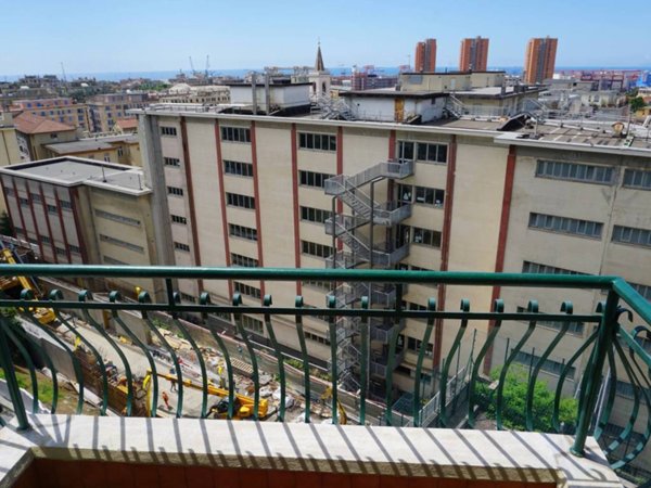 appartamento in vendita a Genova in zona Sampierdarena