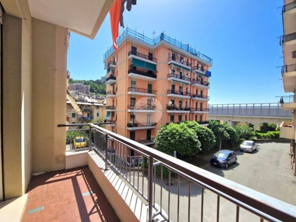 appartamento in vendita a Genova in zona Palmaro / Pra'