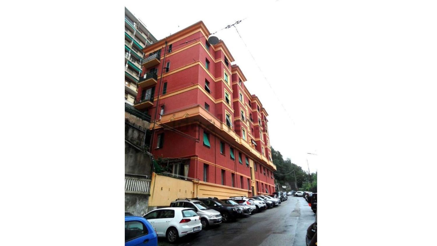 appartamento in vendita a Genova in zona Certosa