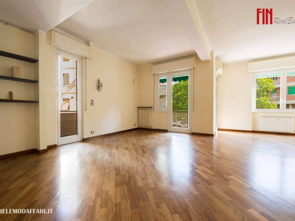 appartamento in vendita a Genova in zona Rivarolo