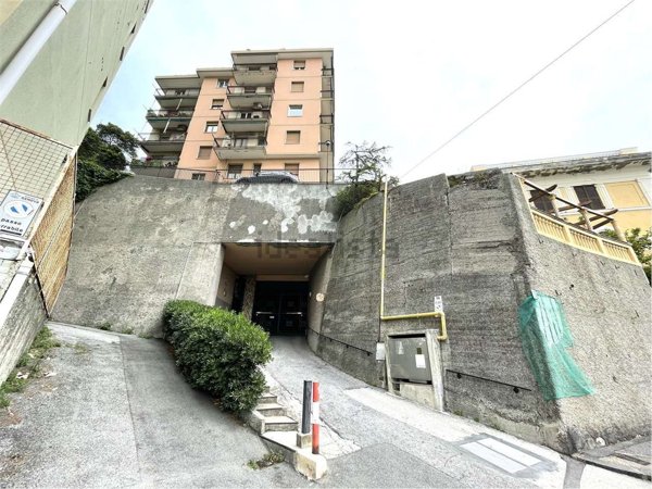appartamento in vendita a Genova in zona Sampierdarena