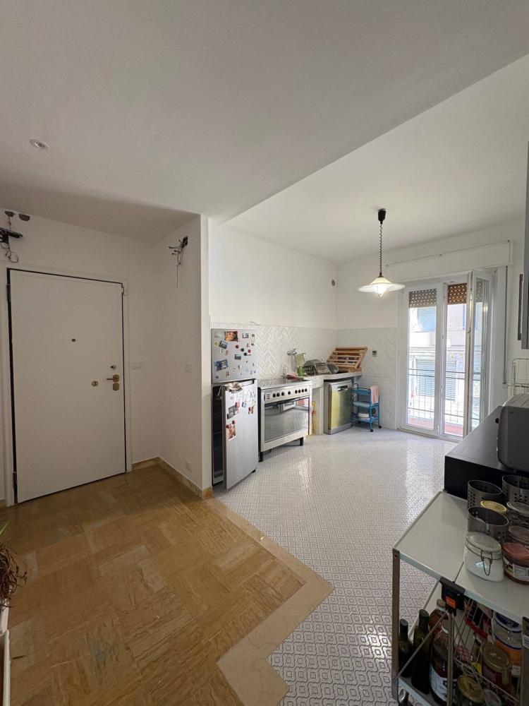 appartamento in vendita a Genova in zona Oregina