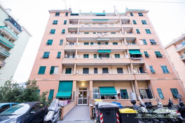 appartamento in vendita a Genova in zona Staglieno