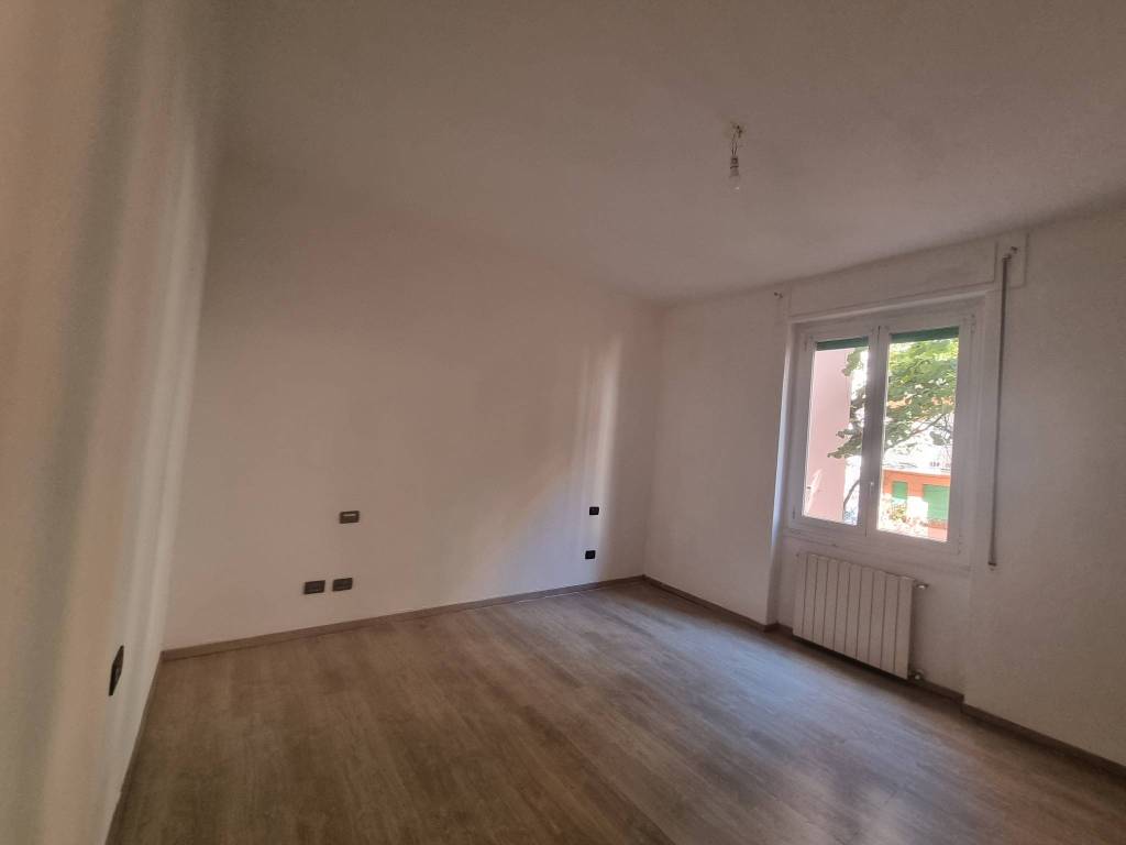 appartamento in vendita a Genova in zona Sestri Ponente