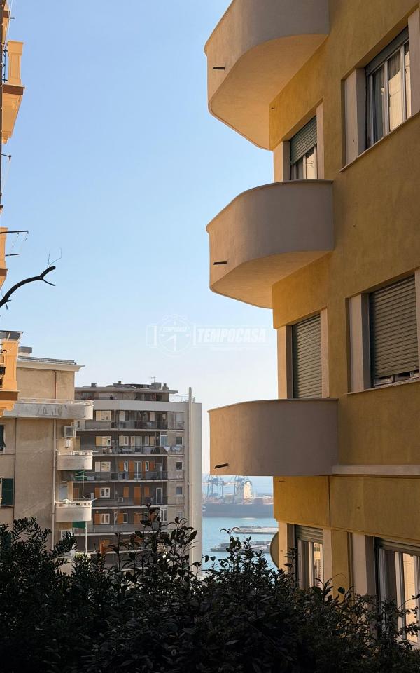casa indipendente in vendita a Genova in zona DiNegro