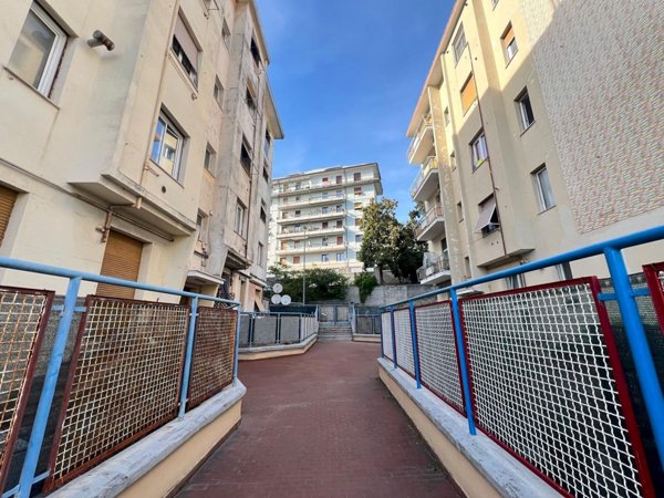 appartamento in vendita a Genova in zona Pegli