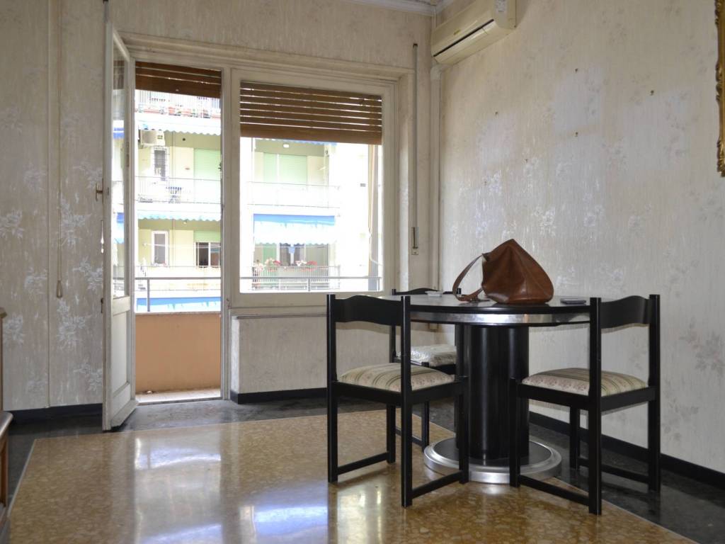 appartamento in vendita a Genova in zona Marassi