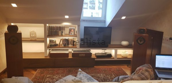 appartamento in vendita a Genova in zona Marassi