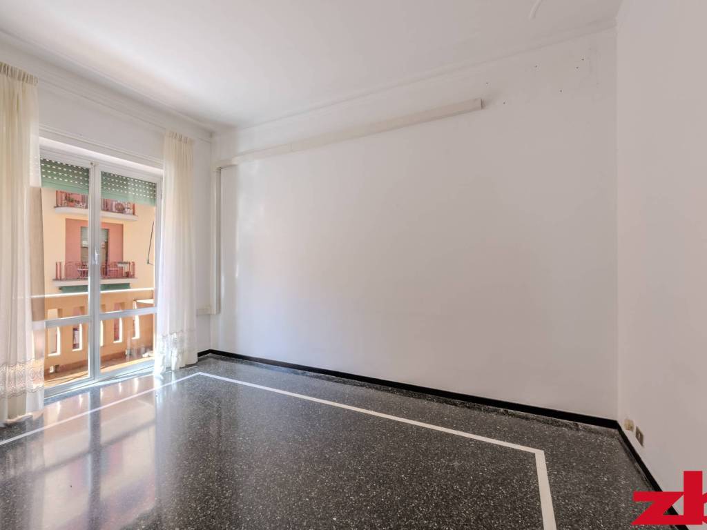 appartamento in vendita a Genova in zona Sturla